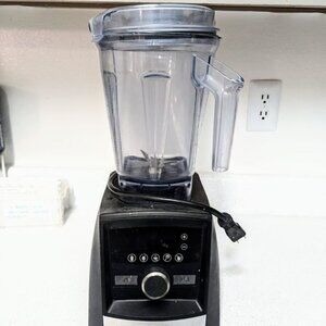 Vitamix A3500 Ascent Series Blender